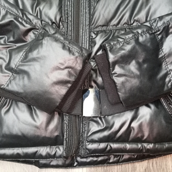 Zara basic black puffer down jacket. Women's size medium - Picture 4 of 9